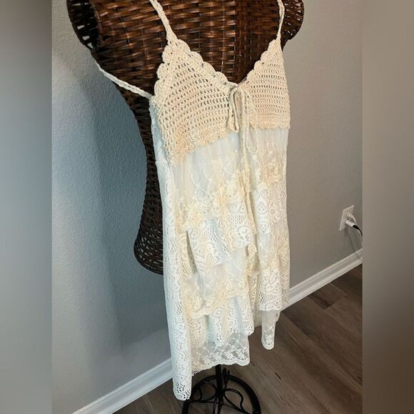 Cotton blend Lace Tiered Dress crochet babydoll style S whimsy spring flirty - Picture 2 of 4